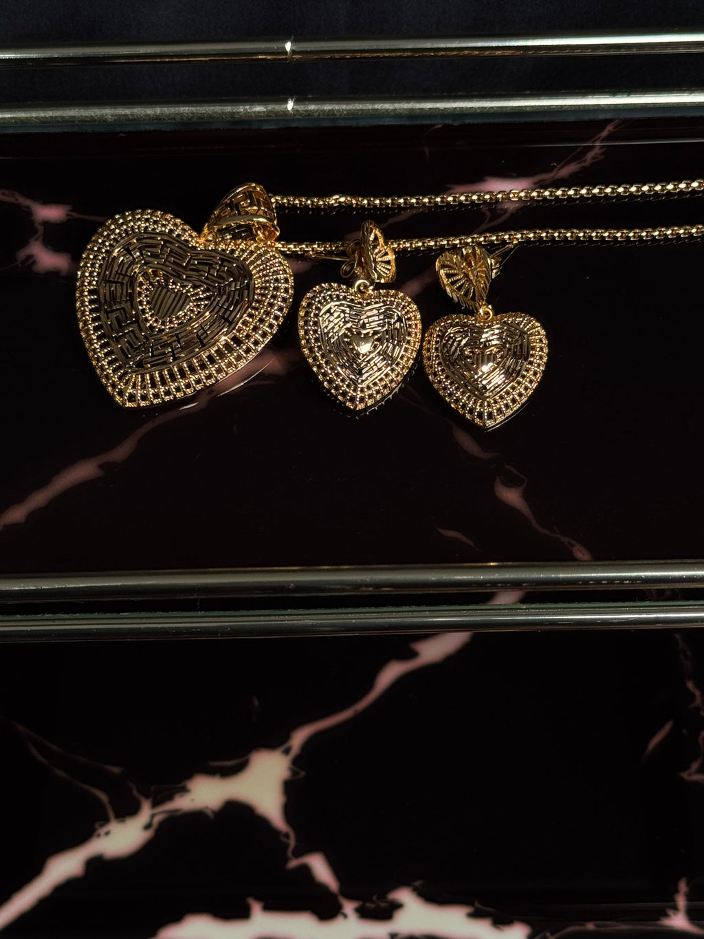 Woven Heart Pendant Gold Jewelry Set (Necklace & Earrings)