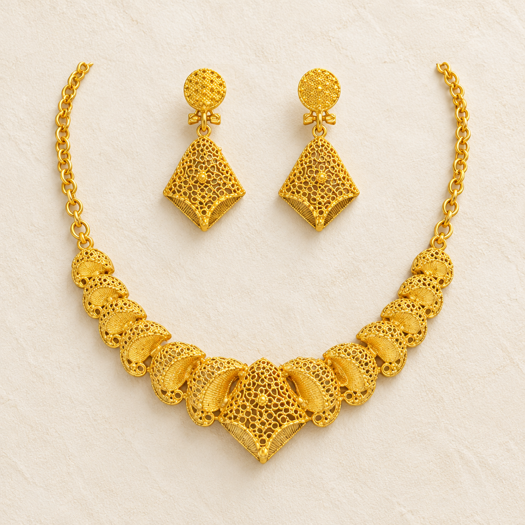 Scalloped Necklace & Earring Set