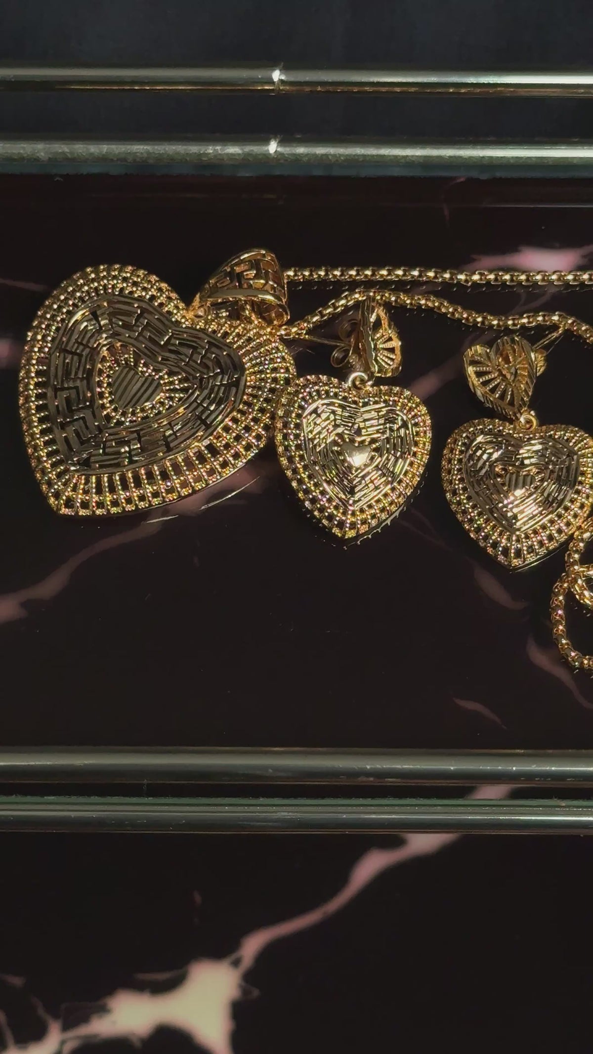 Woven Heart Pendant Gold Jewelry Set (Necklace & Earrings)